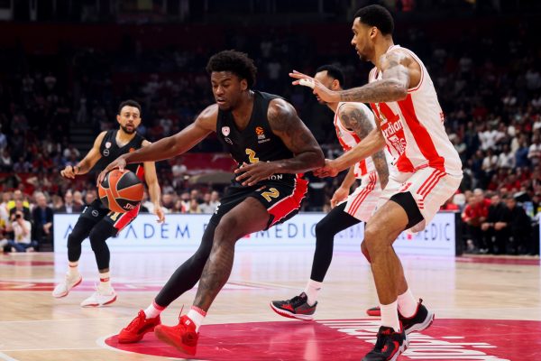 Υπόκλιση από την Euroleague στον Ράιτ: «9-1 από τότε που τον απέκτησε ο Ολυμπιακός» (pic)