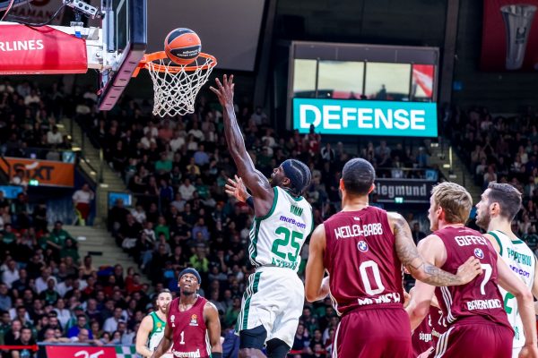 Μπάγερν – Παναθηναϊκός 75-82: Πέρασε από το Μόναχο και «αγκάλιασε» τη δεύτερη θέση