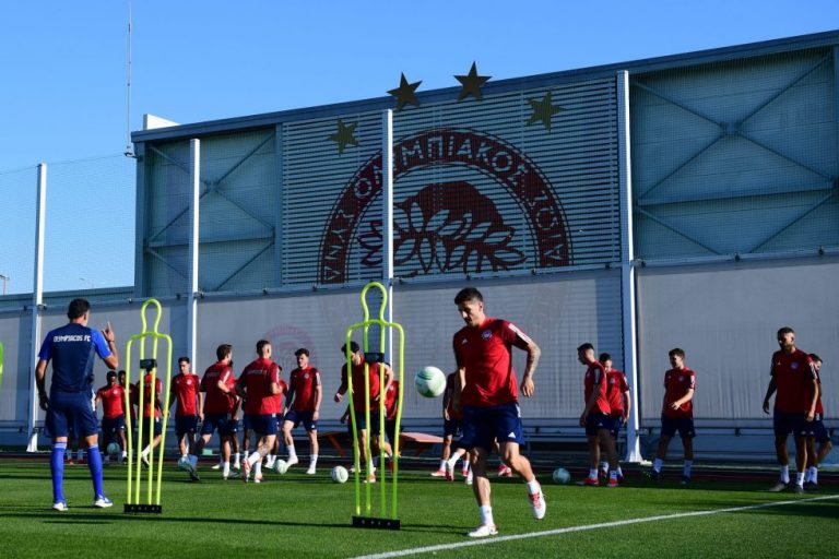 Η αποστολή του Ολυμπιακού για τη Φενέρμπαχτσε (pic)