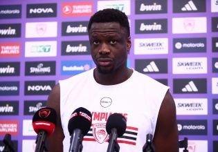 Φαλ: «Δεν έχουμε προτίμηση για αντίπαλο στα playoffs»