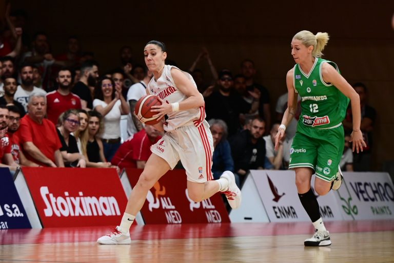 Ολυμπιακός – Παναθηναϊκός 72-69: Οι Ερυθρόλευκες έκαναν το 1-0 στη σειρά των τελικών