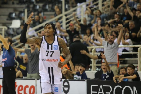 ΠΑΟΚ- Καρδίτσα 85-70: Mε σόου του Κέβιν Πόρτερ, που άγγιξε το triple double!