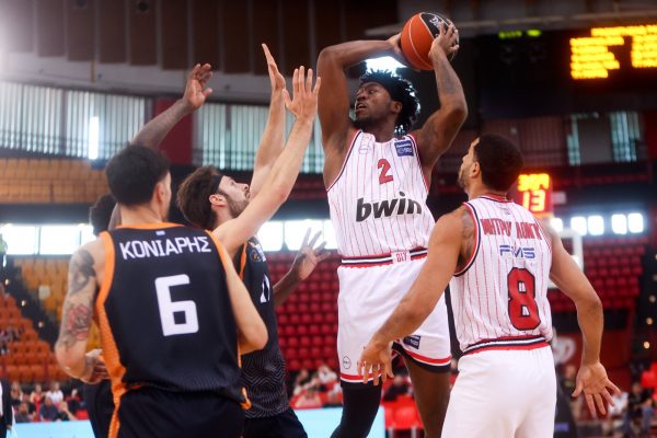 Ολυμπιακός – Προμηθέας Πάτρας 80-69: Κυρίαρχος ο Ράιτ, φώναξε «παρών» για τα playoffs (vid)