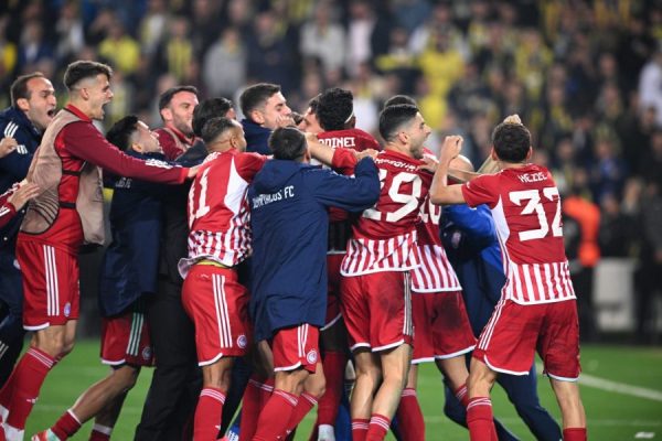 Πόσο δίνει τον Ολυμπιακό να πάρει το Europa Conference League…