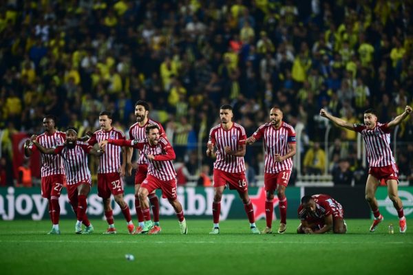 Η UEFA αποθέωσε τον Ολυμπιακό για τις δύο προκρίσεις (pic)