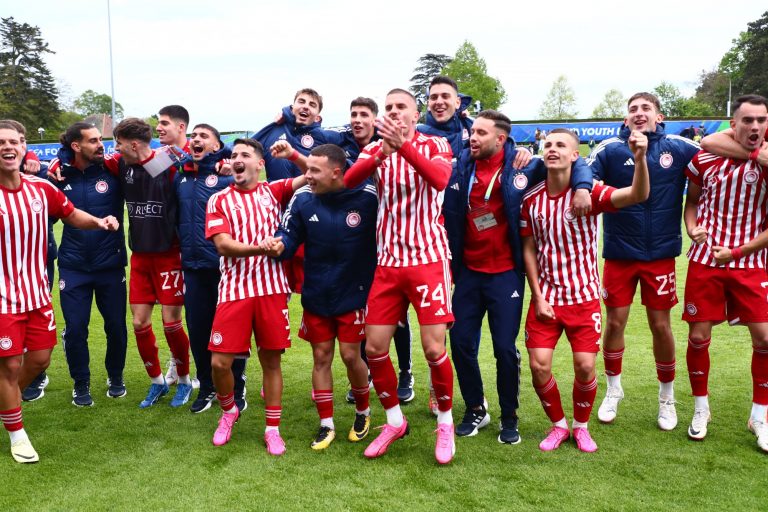 Ο Ολυμπιακός τρελαίνει την Ευρώπη: ΘΡΥΛΙΚΗ πρόκριση στον τελικό του Youth League (0-0 κ.δ, 3-1 πεν., vids)