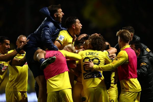 Άρης – ΑΕΚ 1-2: «Άσος» ημίχρονο, «διπλό» τελικό