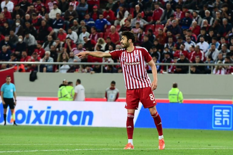 Ο «pivot» Ιμπόρα και η διαχείριση του Μεντιλίμπαρ (vid)