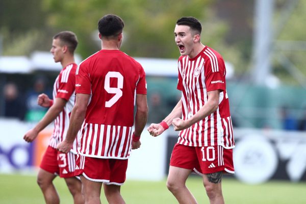 Ερυθρόλευκο πάρτι στη Νιόν: Τρία γκολ σε 6 λεπτά ο Ολυμπιακός (vids)