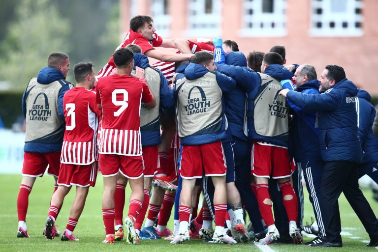 UEFA: «Ο Ολυμπιακός έγινε η πρώτη ελληνική ομάδα που κατακτά ευρωπαϊκή διοργάνωση» (pic)