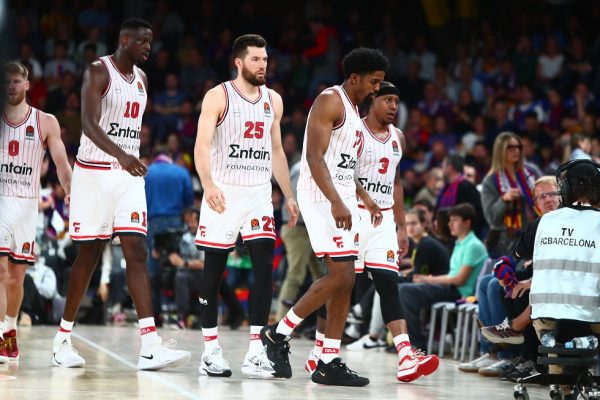 Ολυμπιακός: Με… βιντεοκλήση στον Παπανικολάου πανηγύρισαν – Ο Λαρεντζάκης του αφιέρωσε τη νίκη (vid)