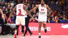 Ολυμπιακός: Πολεμώντας στην… αυλή του