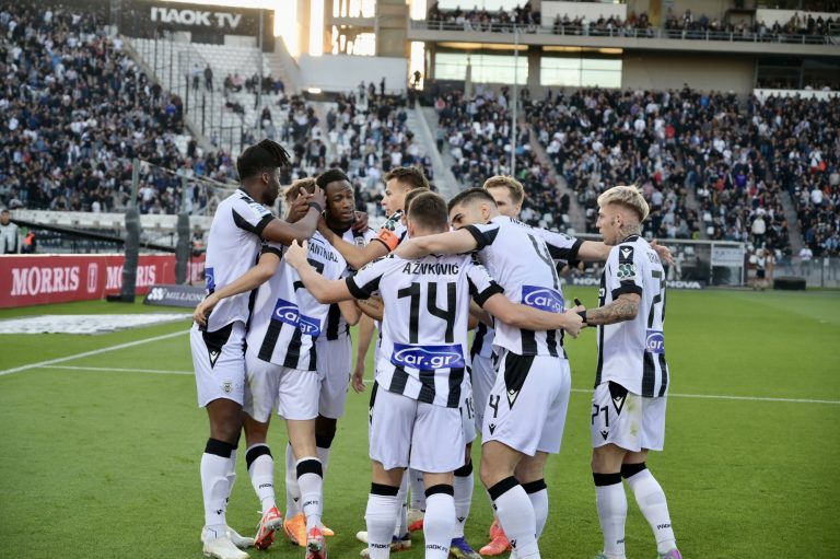 ΠΑΟΚ – ΑΕΚ 3-2: Ανατροπή στα τελευταία λεπτά και… φωτιά στο πρωτάθλημα!