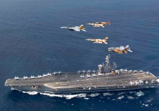 ΗΠΑ: Χωρίς αεροπλανοφόρο μένει η Ερυθρά Θάλασσα – Αποχώρησαν αμερικανικά πλοία προς τη Μεσόγειο