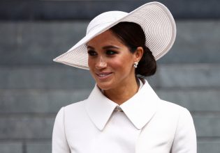 Τα ανάκτορα του Μπάκιγχαμ κηρύσσουν πόλεμο στην Μέγκαν Μαρκλ για ένα βάζο με μαρμελάδα φράουλα;