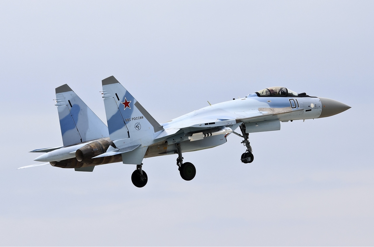 Ιράν: Θα παραλάβει εντός ημερών την πρώτη παρτίδα ρωσικών μαχητικών αεροσκαφών Su-35