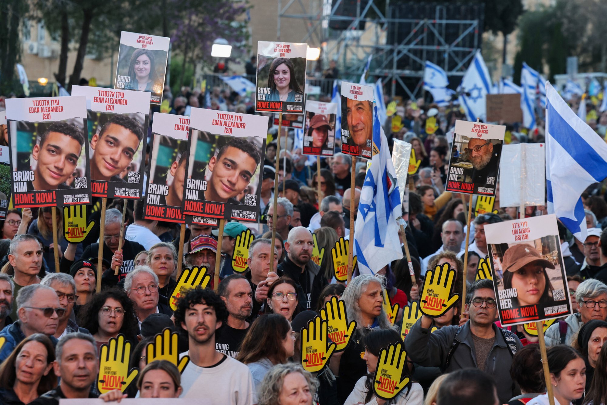 Ισραήλ: Χιλάδες Ισραηλινοί συγκεντρώθηκαν στην Ιερουσαλήμ ζητώντας την απελευθέρωση των ομήρων