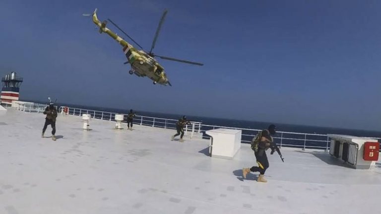 Χούθι: Επιτεθήκαμε σε τρία αμερικανικά πλοία