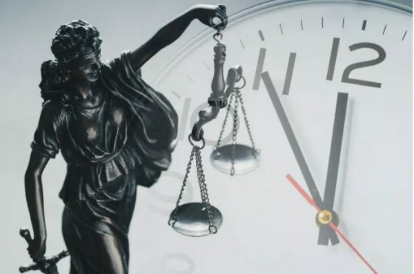 Πόσο πρέπει να περιμένουμε για να ολοκληρωθεί η έρευνα για τις υποκλοπές;