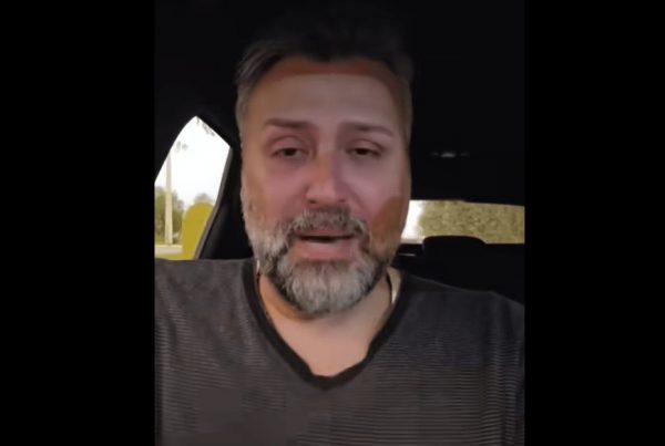 Γιάννης Καλλιάνος: Η σπαρακτική ανάρτηση για τον θάνατο του πατέρα του: «Μπανταούλη μου…»