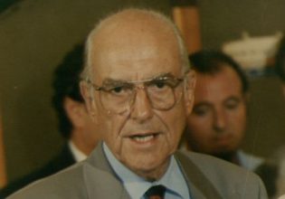 Ανδρέας Παπανδρέου: Η ιστορική φράση του πριν εκλεγεί για τελευταία φορά πρόεδρος