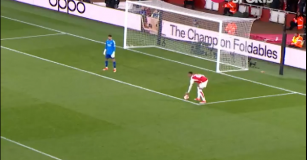 Έντονα παράπονα για τη διαιτησία η Μπάγερν: Σάλος με το πέναλτι που δεν της δόθηκε (vid)