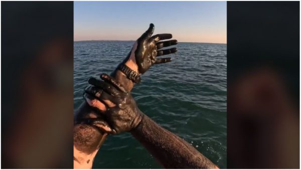 TikTok: Χρήστης πειραματίστηκε με μελάνι καλαμαριού – Δεν πήγε και πολύ καλά αυτό