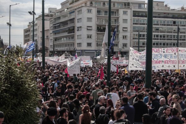 Απεργία: Ξεσηκωμός την Τετάρτη για ΣΣΕ και αυξήσεις στους μισθούς