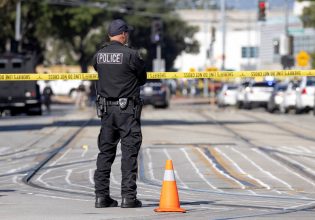 ΗΠΑ: Πρώην αστυνομικός σκότωσε σύζυγο και ερωμένη και αυτοκτόνησε