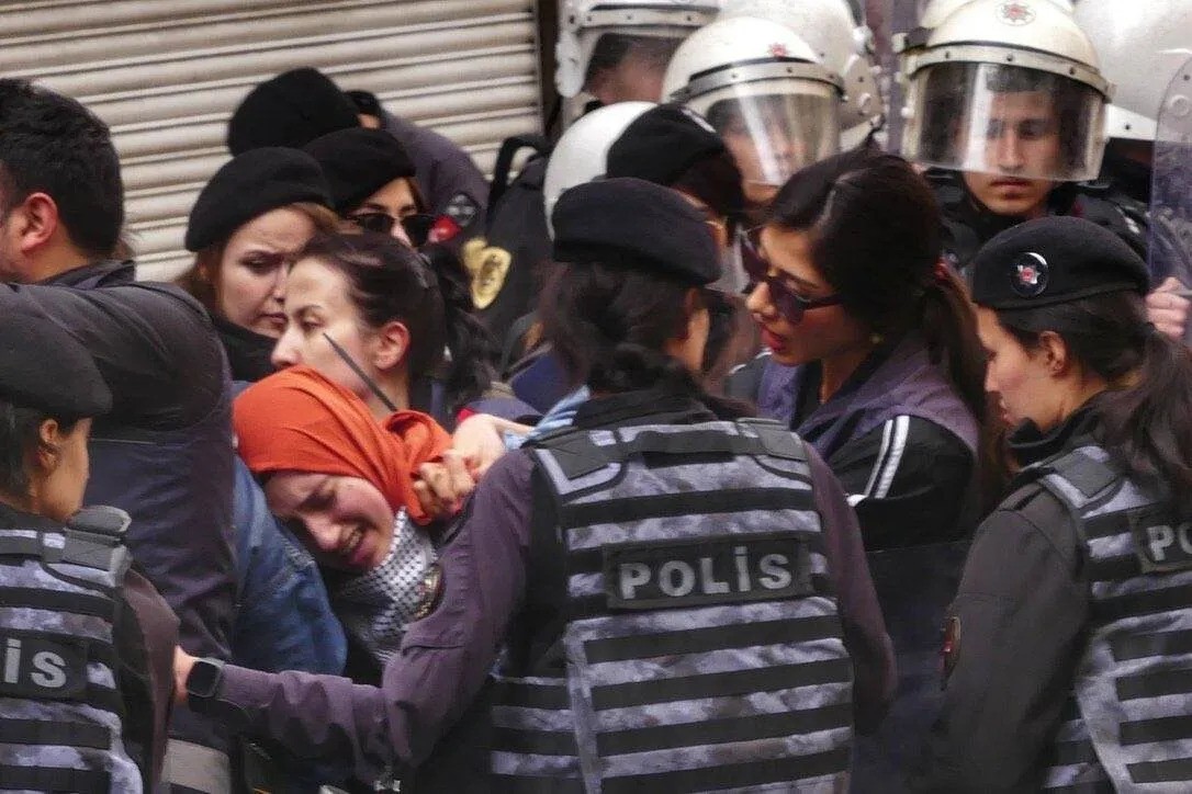 Κωνσταντινούπολη: Ωμή βία της αστυνομίας σε Τούρκους που διαδήλωναν κατά του Ισραήλ