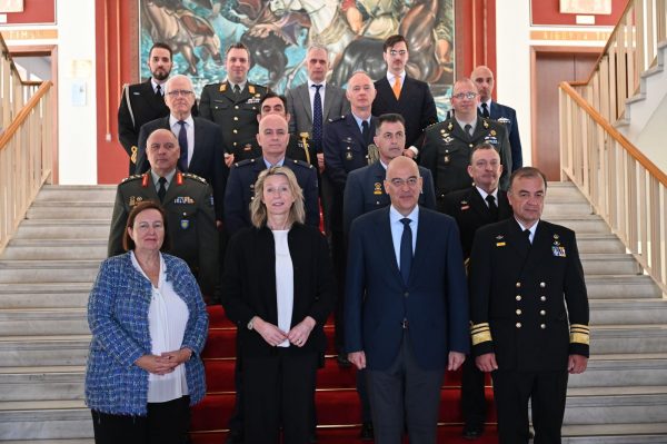 Δένδιας: Απαράδεκτη και απορριπτέα κάθε αξίωση εναντίον των κυριαρχικών δικαιωμάτων της Ελλάδας