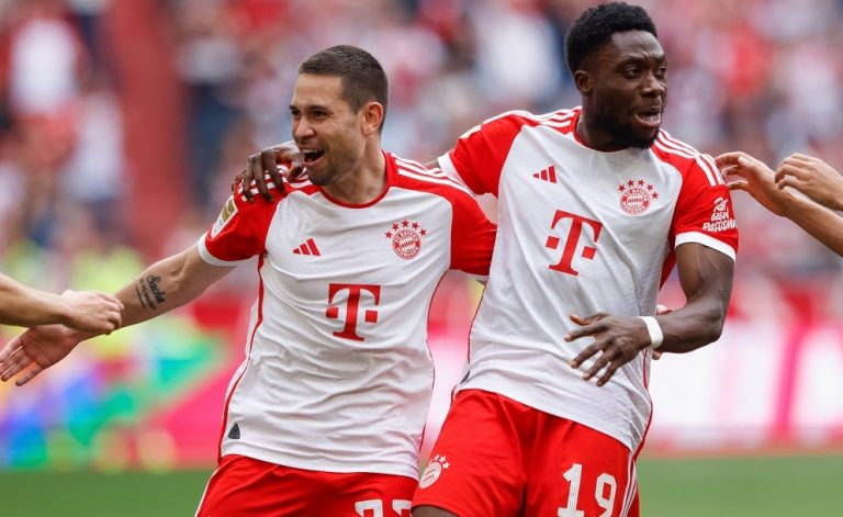 Επέστρεψε στις νίκες η Μπάγερν (2-0), διπλό στο Μενχενγκλάντμπαχ για την Ντόρτμουντ (2-1)