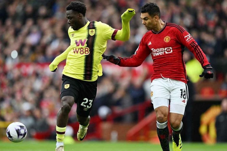 Έχασε έδαφος η Μάντσεστερ Γιουνάιτεντ (1-1), η Νιούκαστλ διέλυσε την Σέφιλντ (5-1)