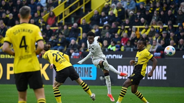 Ντόρτμουντ – Λεβερκούζεν 1-1: Κράτησε το αήττητο στο 97′ η Μπάγερ