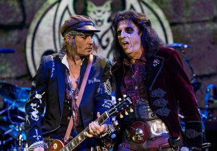 «O Τζόνι Ντεπ είναι ο χειρότερος κιθαρίστας που έχω δει ποτέ»