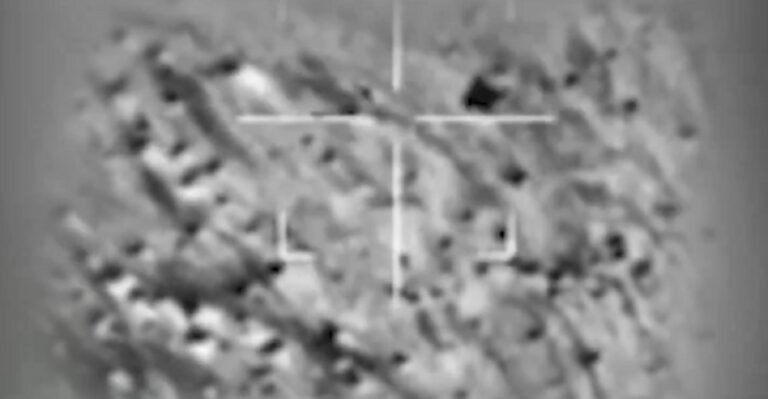 Επίθεση του Ιράν: Βίντεο των IDF δείχνει την αναχαίτιση των drones πάνω από τον ουρανό του Ισραήλ
