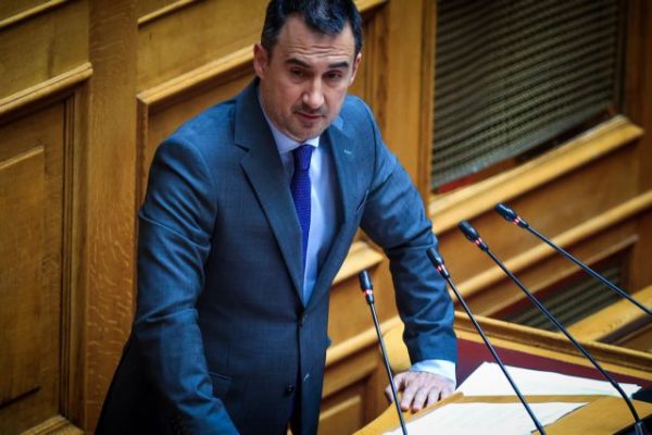 Χαρίτσης: Νερό εμπόρευμα – Άλλη μια ωραιότατη ευκαιρία για τον κ. Μητσοτάκη στην καταστροφή της Θεσσαλίας