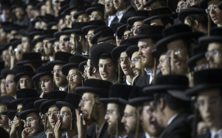 «Προτιμούμε το θάνατο από το στρατό» – Το Ισραήλ σε «εμφύλιο» για τη στράτευση των υπερορθόδοξων εβραίων