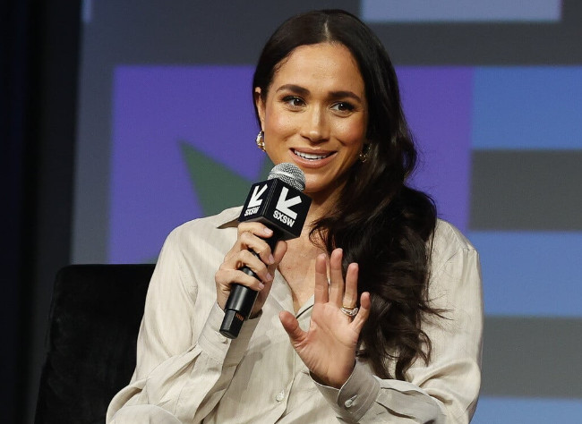 Η Μέγκαν Μάρκλ σε φιλανθρωπική καμπάνια με αφορμή τη Γιορτή της Μητέρας