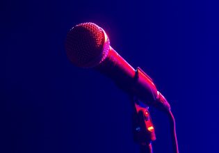 Τεχνητή νοημοσύνη: Συμφωνία στις ΗΠΑ για τις κλωνοποιημένες φωνές καλλιτεχνών