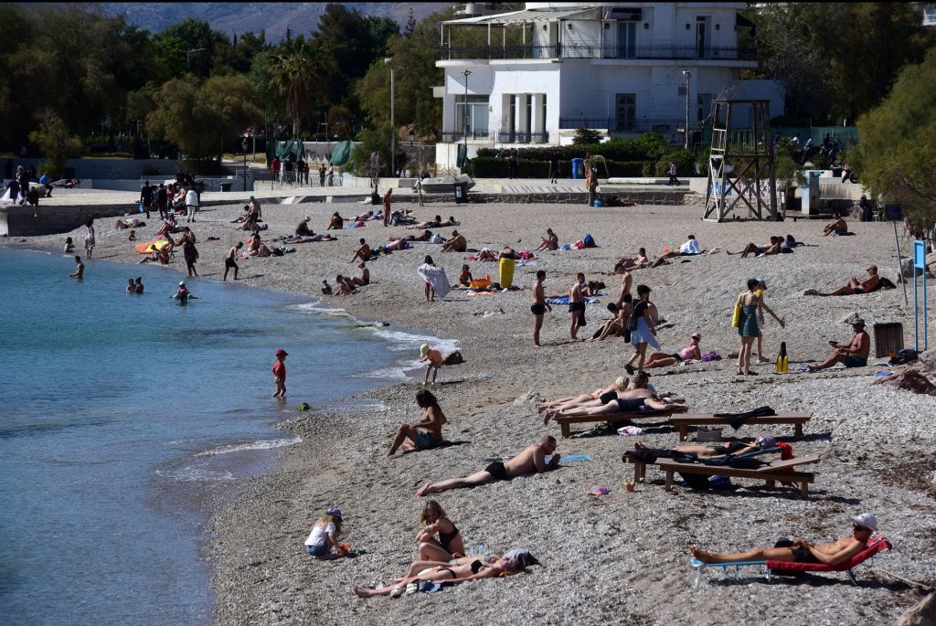 «MyCoast»: Σε λειτουργία η εφαρμογή για τις παρανομίες στις παραλίες