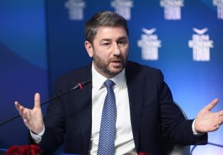 Ανδρουλάκης: Κάθε ψήφος στη ΝΔ στήριξη στο κόμμα της λιτότητας – Στόχος το ΠΑΣΟΚ να είναι ισχυρή αντιπολίτευση