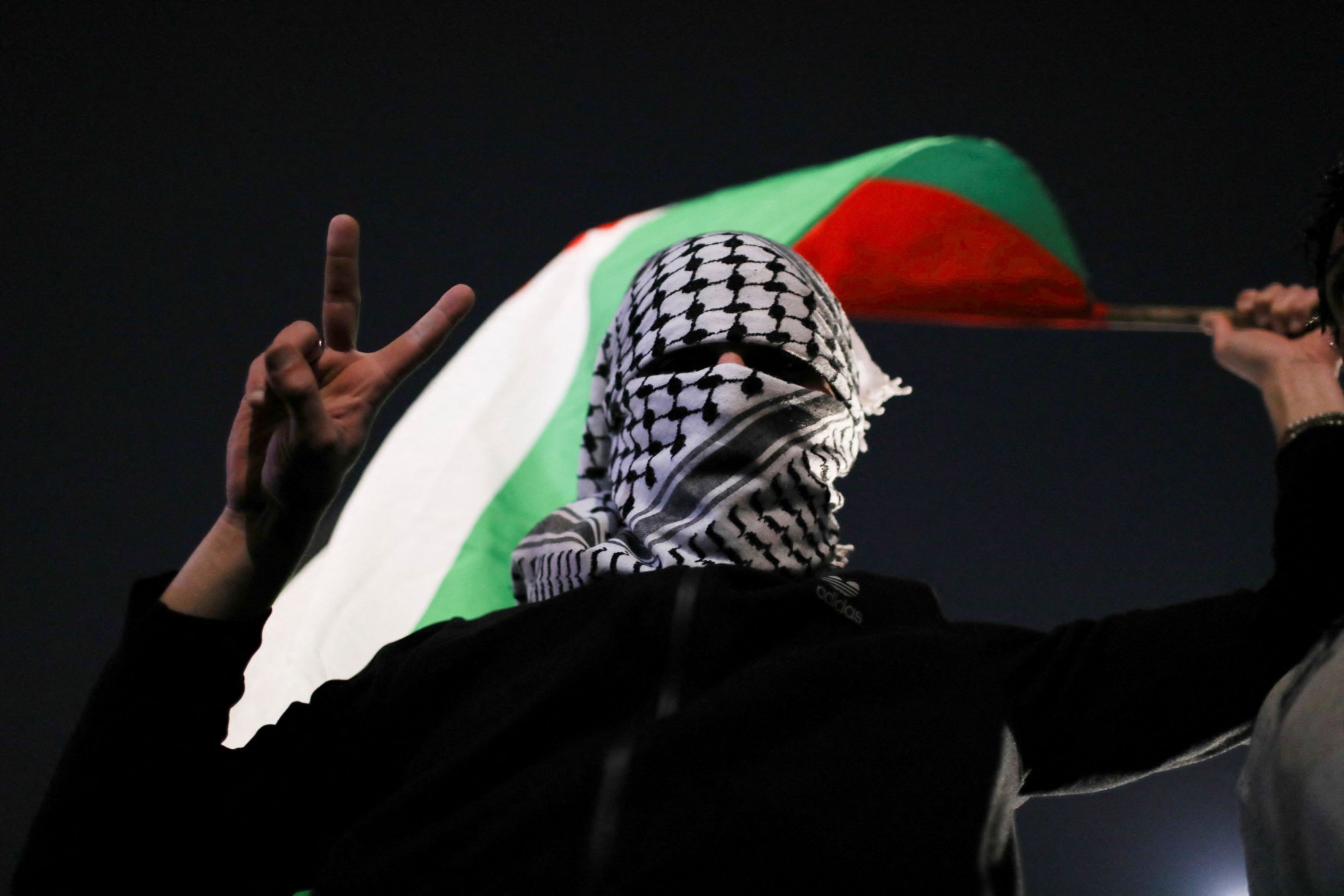 Η «φλεγόμενη» Μέση Ανατολή και το μέλλον της Παλαιστίνης