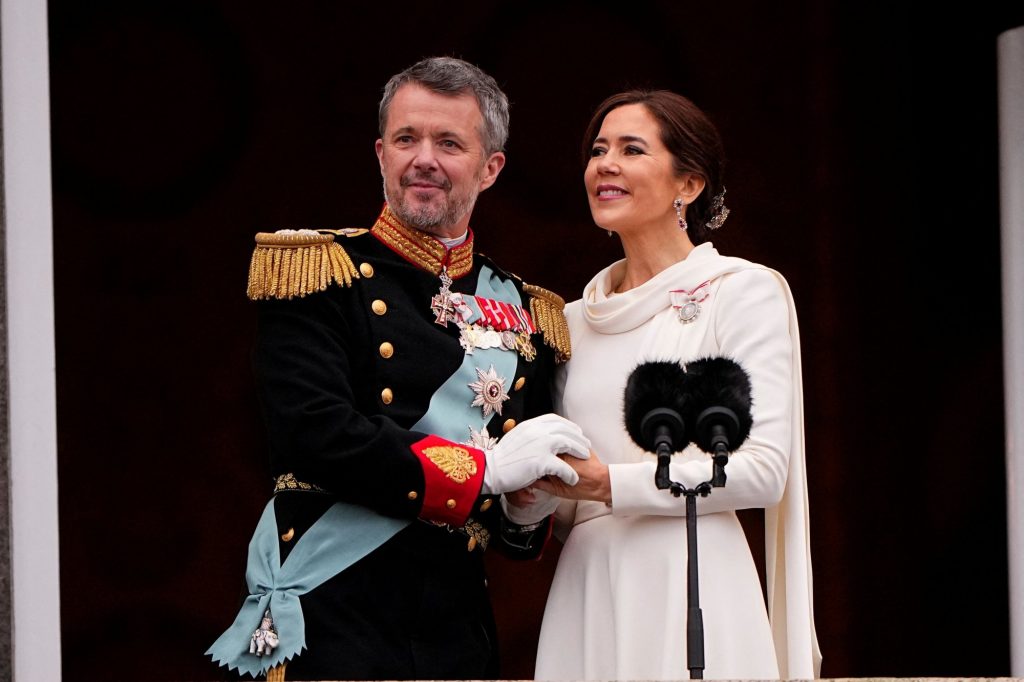 Δανία: Το σύμβολο που προκάλεσε νέες φήμες για κρίση στον γάμο του Φρέντερικ και της Μαίρης