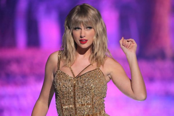 Πώς ήταν το «φαινόμενο Taylor Swift» στο δημοτικό σχολείο – «Εξαιρετικά υπερήφανες» οι δασκάλες της 