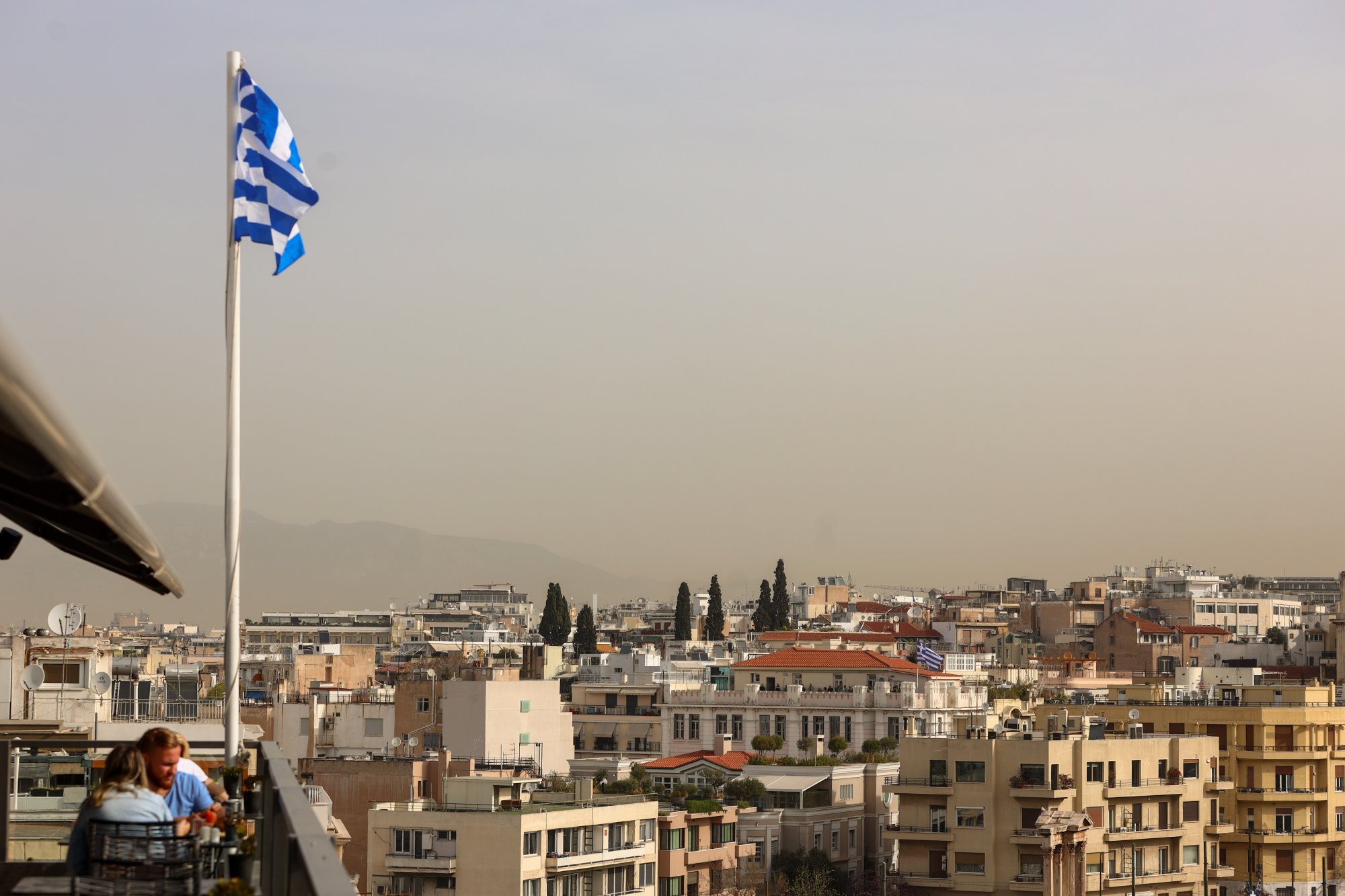 Καμπανάκι από πνευμονολόγους για την αφρικανική σκόνη - Οι κίνδυνοι για την υγεία μας