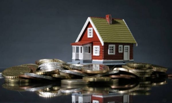 Οι δύο λόγοι της στεγαστικής κρίσης – Οι προβλέψεις αναλυτών και τραπεζών