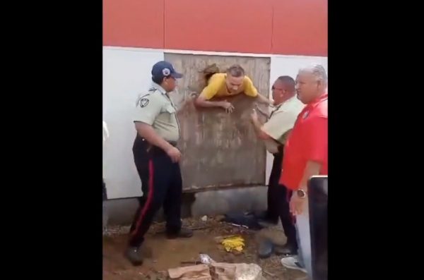 Βενεζουέλα: Κρατούμενοι έσκαψαν τούνελ σε φυλακή για να αποδράσουν αλλά έπεσαν σε αστυνομικούς