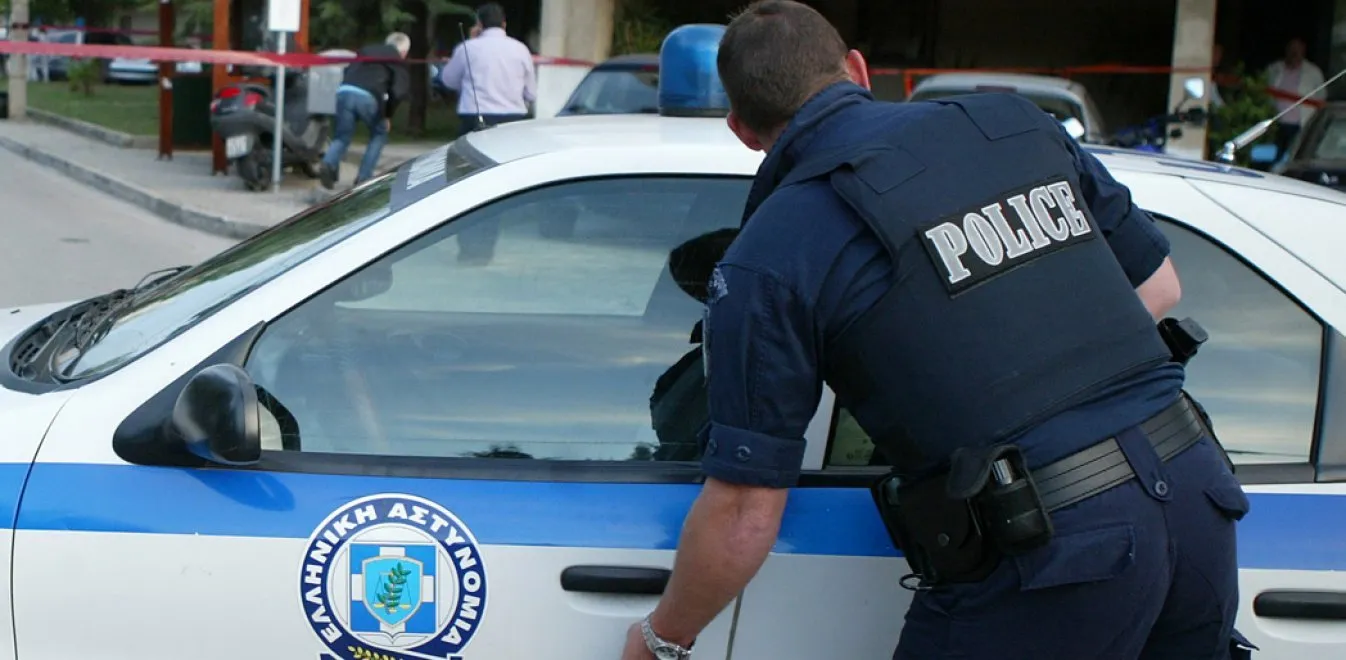 Έφοδοι της ΕΛ.ΑΣ. σε οίκους ανοχής στο κέντρο της Αθήνας – 11 συλλήψεις