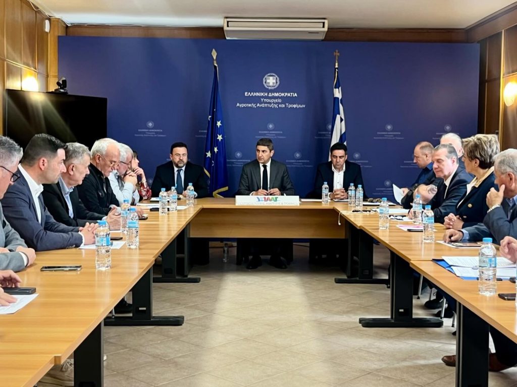 ΥπΑΑΤ: Συγκροτείται Επιτροπή για τη δημιουργία νομοθετικού πλαισίου ενίσχυσης του συνεταιριστικού κινήματος